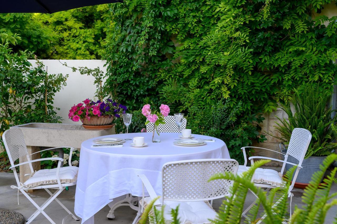 Palace Schoen Milesi - Esense Of Prestige - Private Pool - Free Parking - Old Money Style Luxury Rooms - Walking Distance To The Old Town, The Beach And All Amenities - Buralux Properties 斯普利特 外观 照片